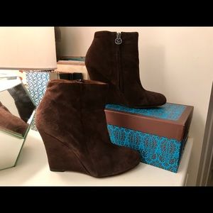 Women’s suede booties